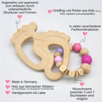 gl&uuml;cksWunder Holz Greifling Babyf&uuml;&szlig;chen Buche natur personalisiert mit Name (Himmel)