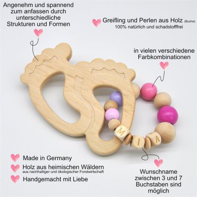 gl&uuml;cksWunder Holz Greifling Babyf&uuml;&szlig;chen Buche natur personalisiert mit Name (Himmel)